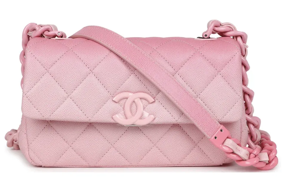 CHANEL CLASSIC PINK FLAP